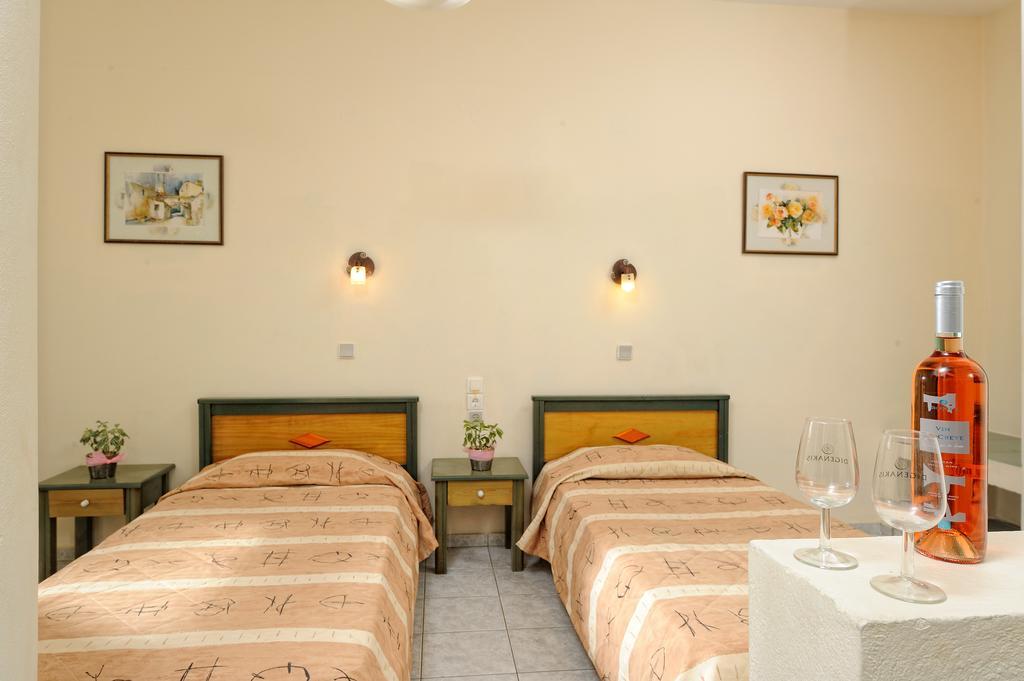 San Giorgio Apartments Малиа Стая снимка